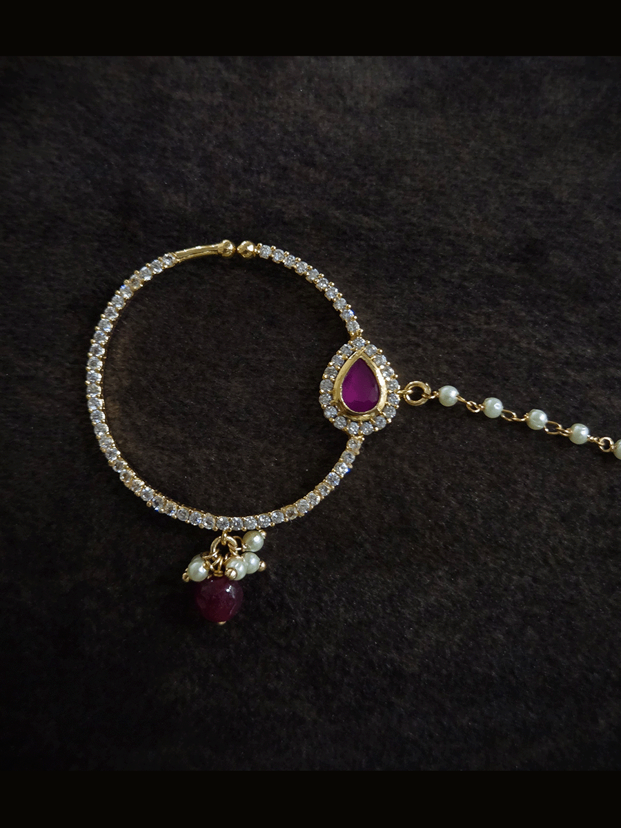 3cm diameter zircon studded with tear drop design nath