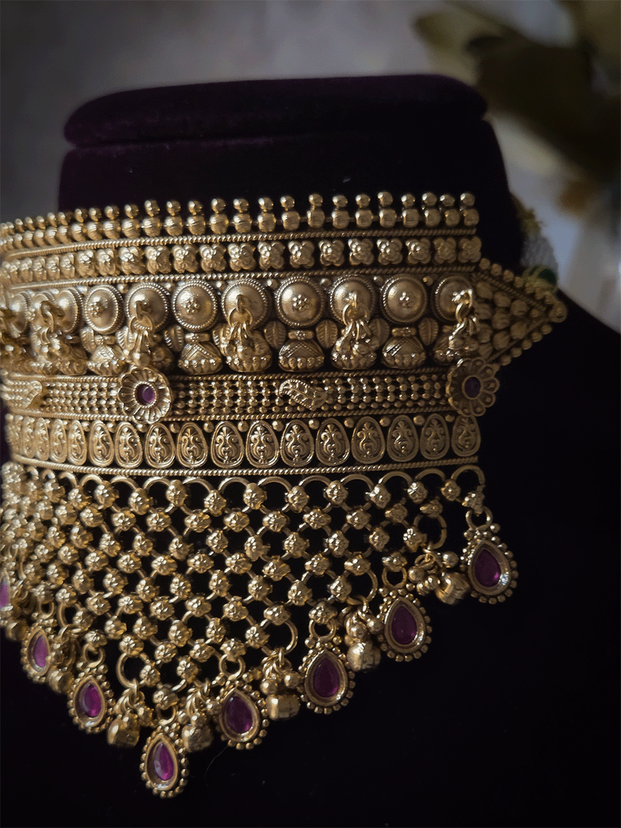 Rajputi choker with mesh design and hanging ruby tear drop tukdies