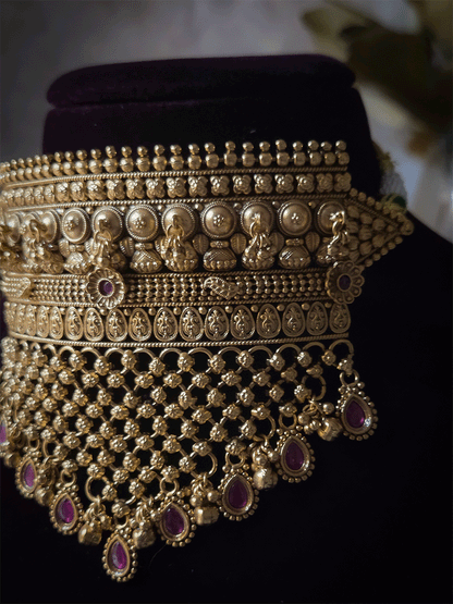 Rajputi choker with mesh design and hanging ruby tear drop tukdies