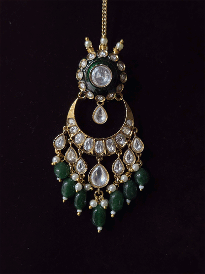 Circular uncut polki set with top bead detailing and green enamel work