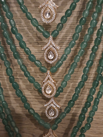 Seven layer leaf design moissanite tukdies in center 17 inch long necklace with triangular side brooches