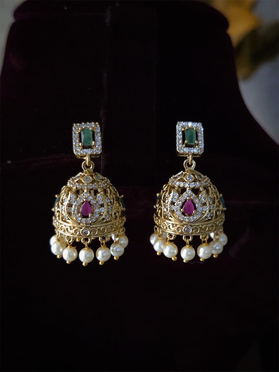 Rectangular stones setting in classy polki and AD set with leaf tukdi hangings