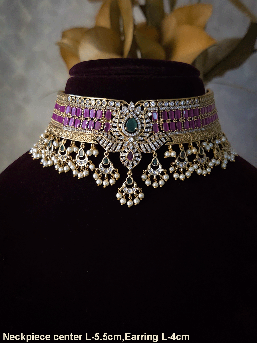 Rectangular stones setting in classy polki and AD set with leaf tukdi hangings
