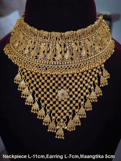 Varmala design 11cm broad elephant top choker set with mesh design and triangular tukdies