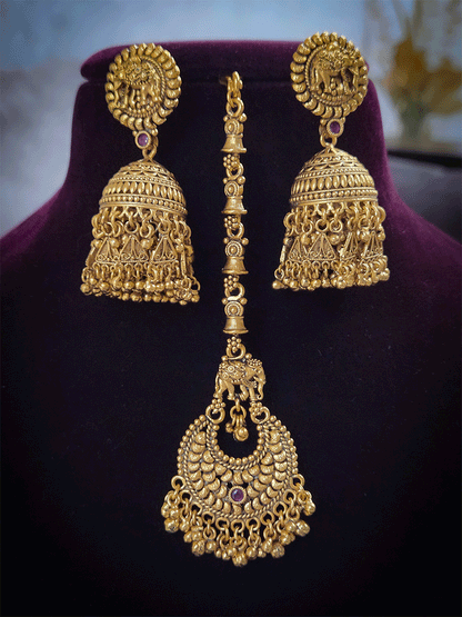 Varmala design 11cm broad elephant top choker set with mesh design and triangular tukdies