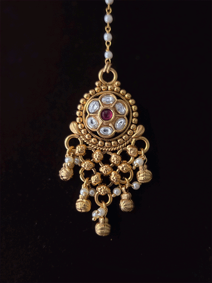 Broad peacock and kundan flower with mesh frill design set