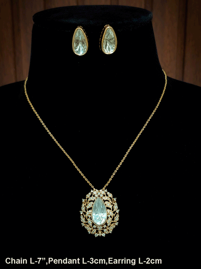 Intricate design AD embedded tear drop mossanite pendant set