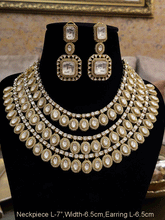 Load image into Gallery viewer, Classy triple layer oval kundan tukdies with AD outline set