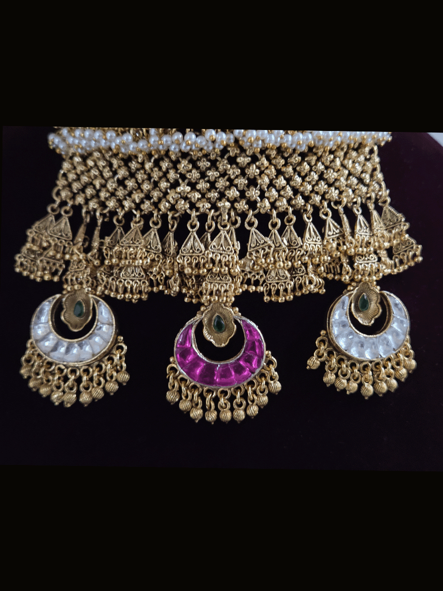 13 cm broad rajputi choker set with chandbali design three hanging paachi kundan tukdies