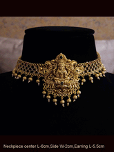 Load image into Gallery viewer, Side mesh design with ruby and green stones laxmiji center choker set
