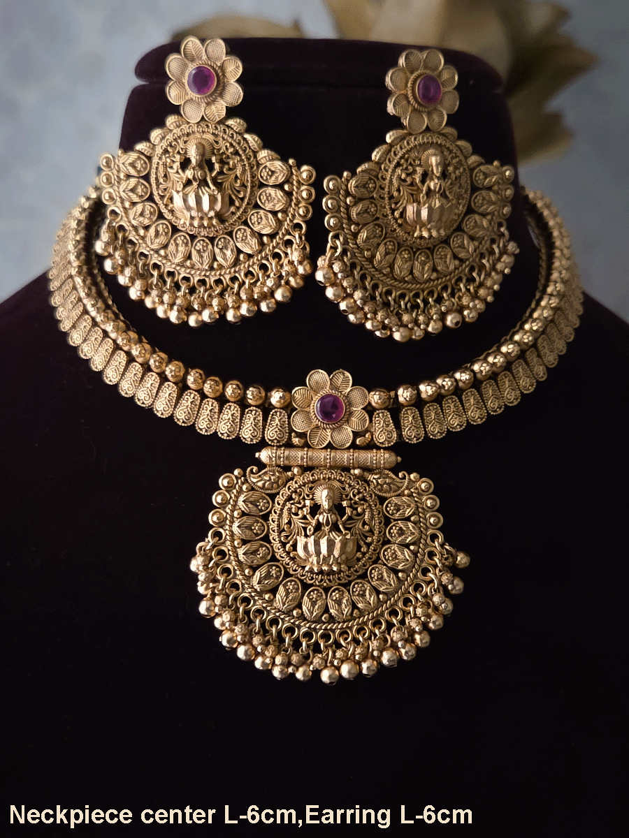 Flower top laxmiji motif flower design center neckpiece with 1.5cm broad gold bead design side chain