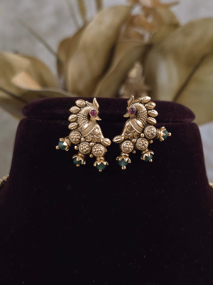Half flower peacock top design pendant set with 8" long chain