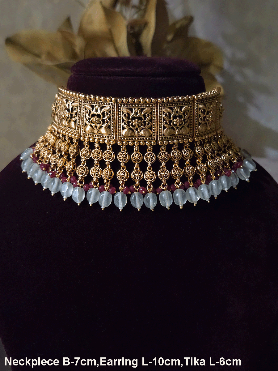 Traditional square design broad choker with hanging tukdies and coloured beads