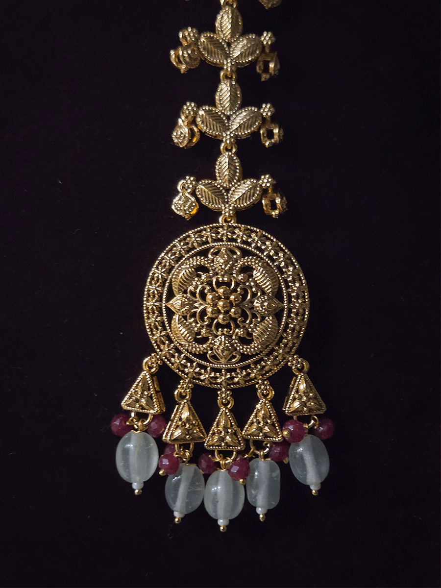 Traditional square design broad choker with hanging tukdies and coloured beads