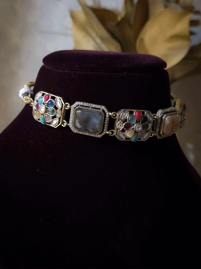 Rectangular stone and rectangular multistone tukdies set in mehandi finish