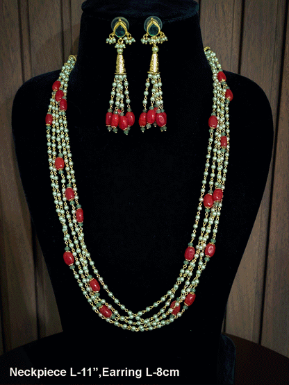 11 inch long pearl and coloured bead five strings set with earrings