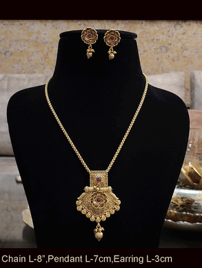 Square top with ruby stone flower design pendant set