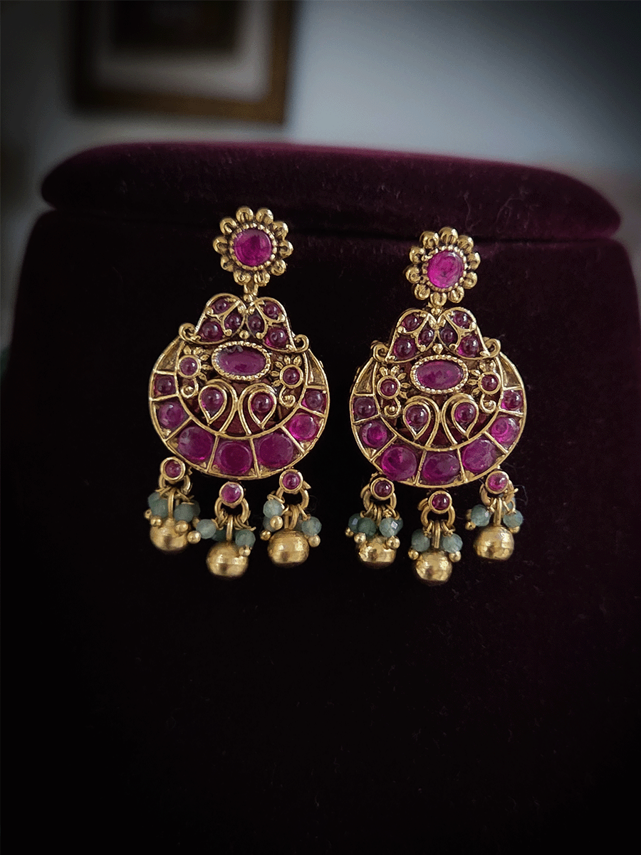 10 inch long aqua bead strings reversible pendant set (Laxmiji on one side and ruby stones design on other)