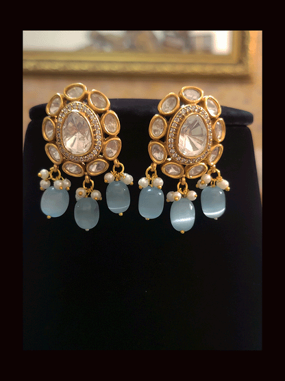 Multiple string oval kundan pendant set with bead drops