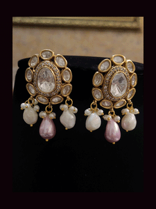 Multiple string oval kundan pendant set with bead drops