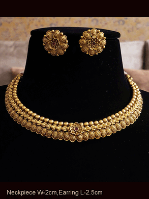 Gold bead oval design side string with flower center design set