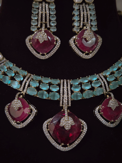 Zircon detailing on three hanging stones tukdies of moissanite set