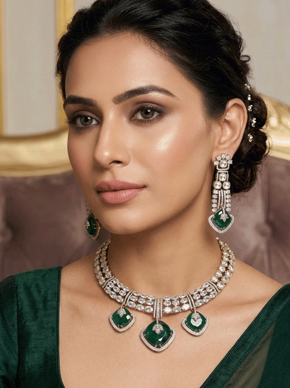 Zircon detailing on three hanging stones tukdies of moissanite set