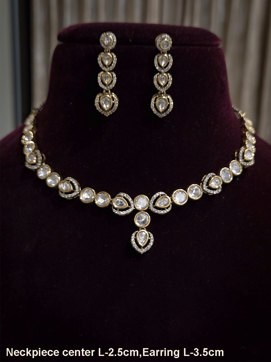 Round and tear drop shaped moissanite set with leaf AD setting