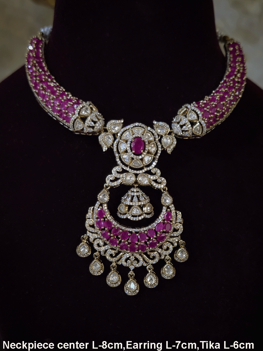 Mehandi finish stones studded moissanite set with chandbali design center