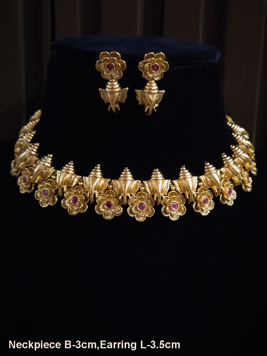 Ganpatiji face and flower design with ruby stone set