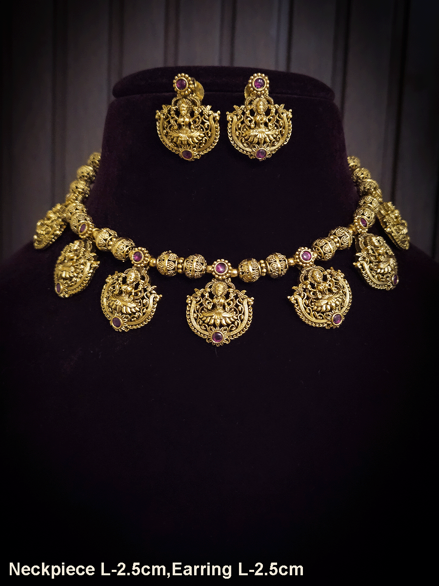 Laxmiji tukdies in matar bead string ruby stone set