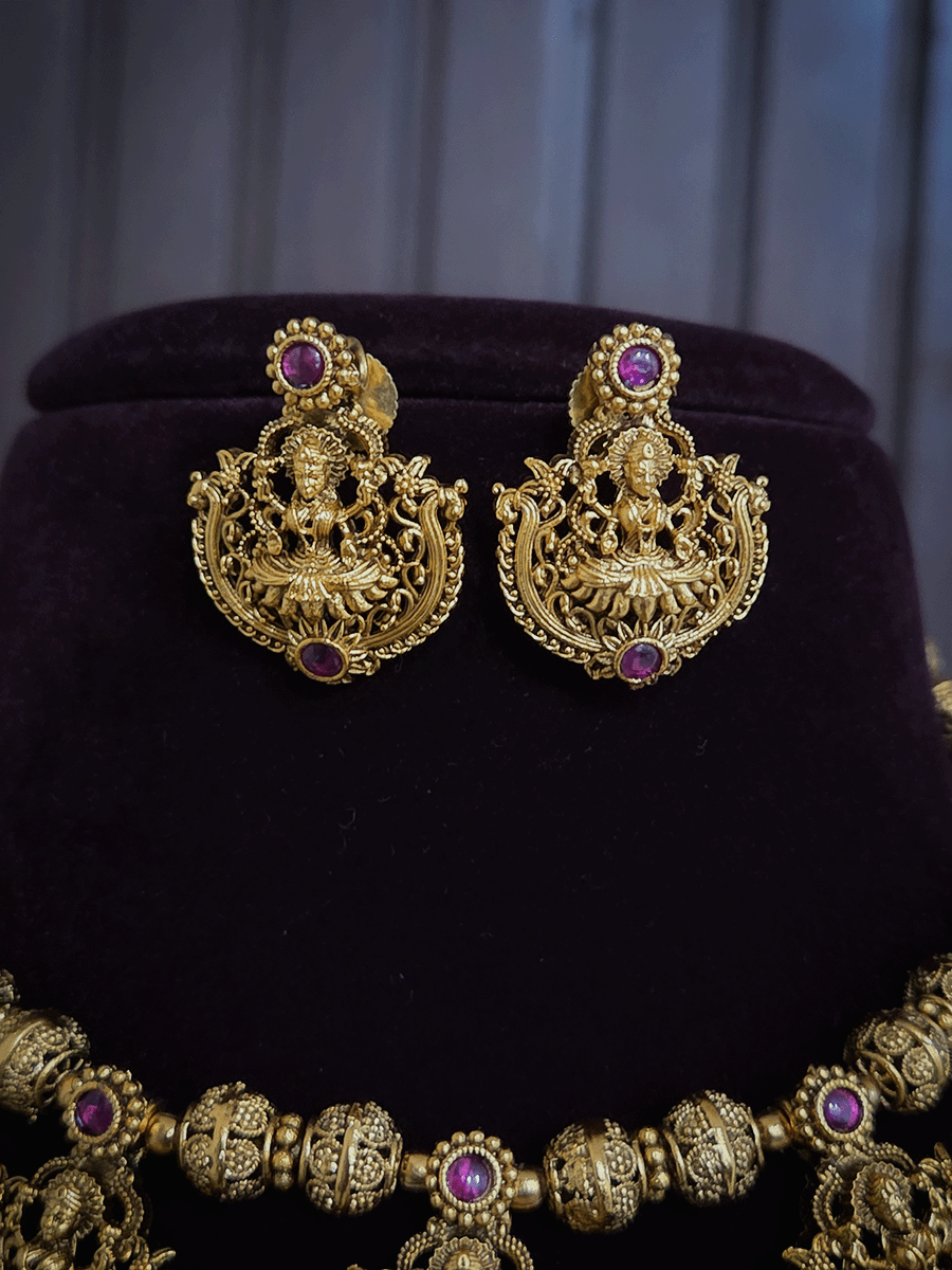 Laxmiji tukdies in matar bead string ruby stone set