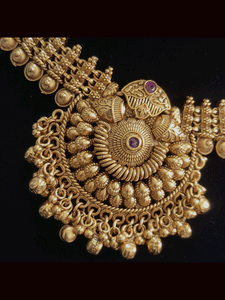 Ruby stone center with half flower design gunghru hanging set with broad side chain