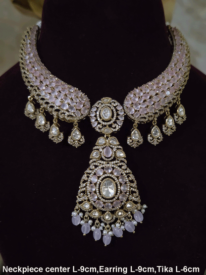 Oval shaped moissanite pendant with stones studded hasli set in mehandi finish