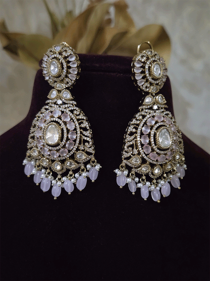 Oval shaped moissanite pendant with stones studded hasli set in mehandi finish