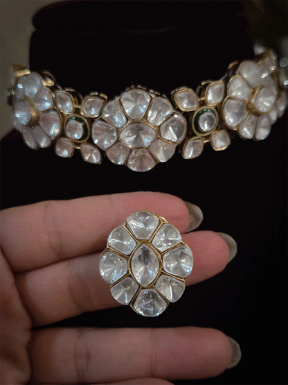 Moissanite setting in flower design classy set