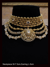 Load image into Gallery viewer, Oval tukdies with polki embedded five line top with three layer zircon and polki frill broad set