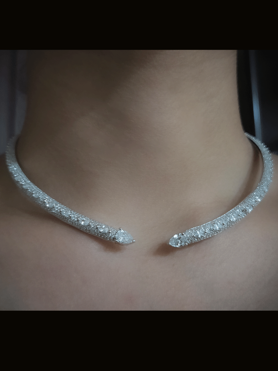 Sleek silver finish AD Hasli with coloured tear shaped stone