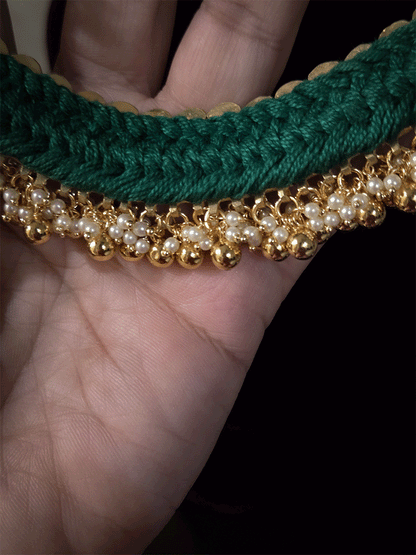 Gold plated woven thread back pacchi kundan set with ghunghru lace with jhoomkies