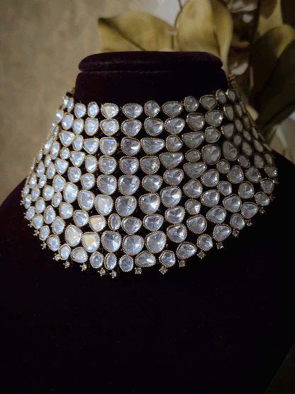 Antique gold finish 9cm broad flexible moissanite set with bold studs and tika