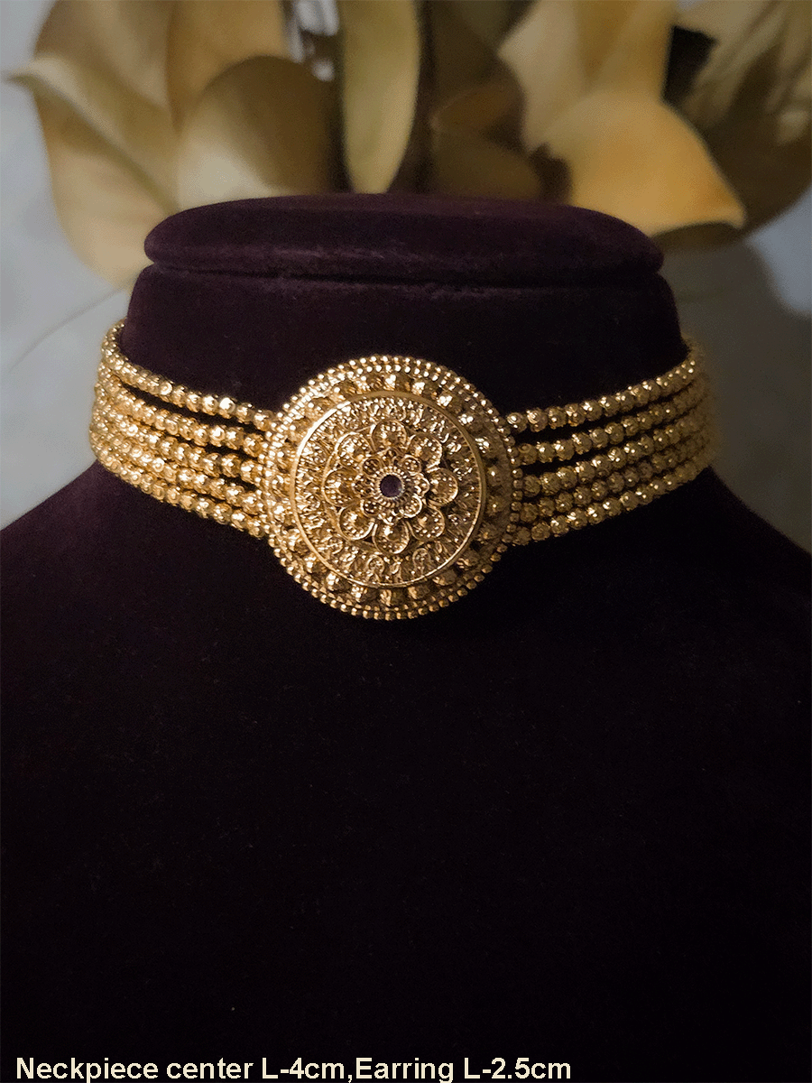 Circular flower design choker set with ruby stone in center and side 5 gold bead chains