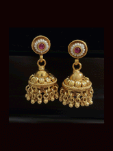 Load image into Gallery viewer, Broad chain with ruby stone pirohi tukdies with ghunghru hangings