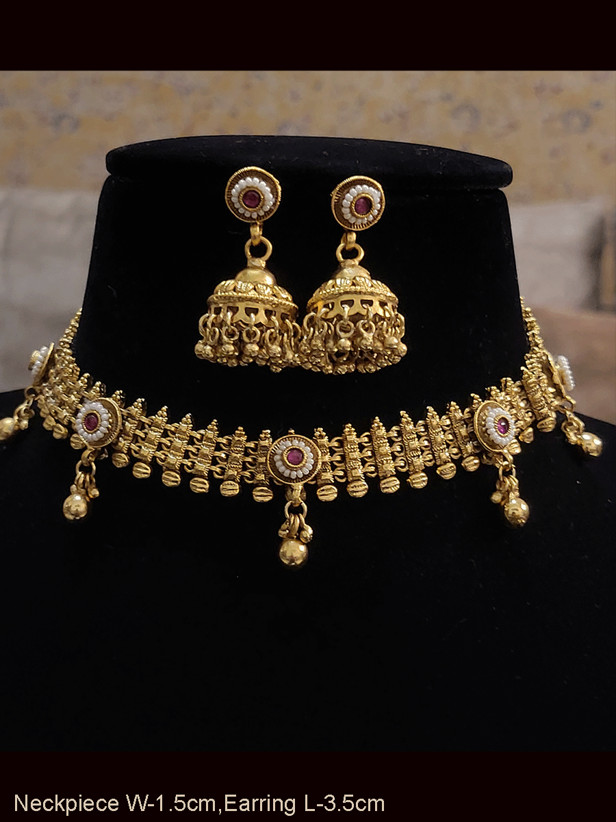 Broad chain with ruby stone pirohi tukdies with ghunghru hangings