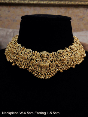 Laxmiji motif's set with ghunghru and gold bead hangings