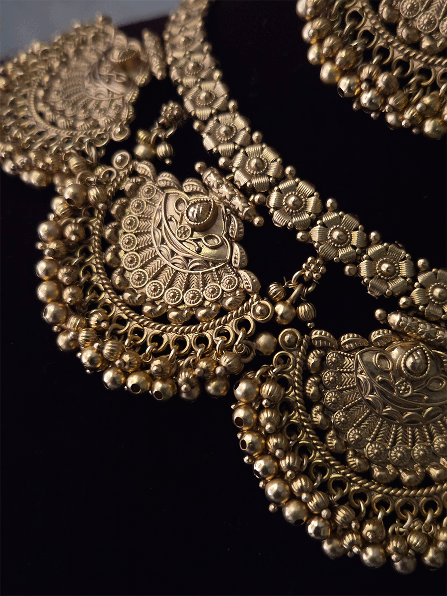 Semi circular flower design engraved ghunghru hanging tukdies  with flower design chain set