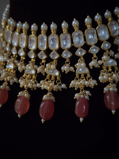 Dark peach paachi kundan broad set with maangtika and jhoomki earrings
