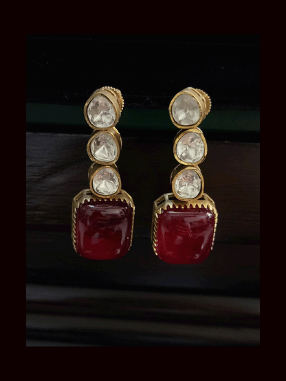 Single line uncut polki set with rectangular stone drop