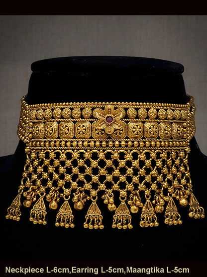 Six gold bead side strings 6cm broad rajputi choker set