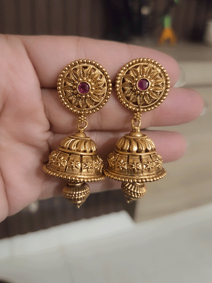 Circular pendant with paisley and ruby stone leaf top design long set