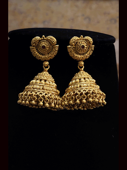 10 inch long with semi circular top flower and paisley design ruby stones pendant set